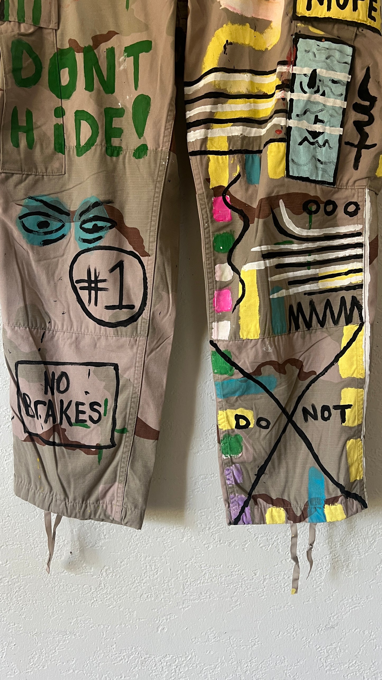 DON’T HIDE CAMO PANTS