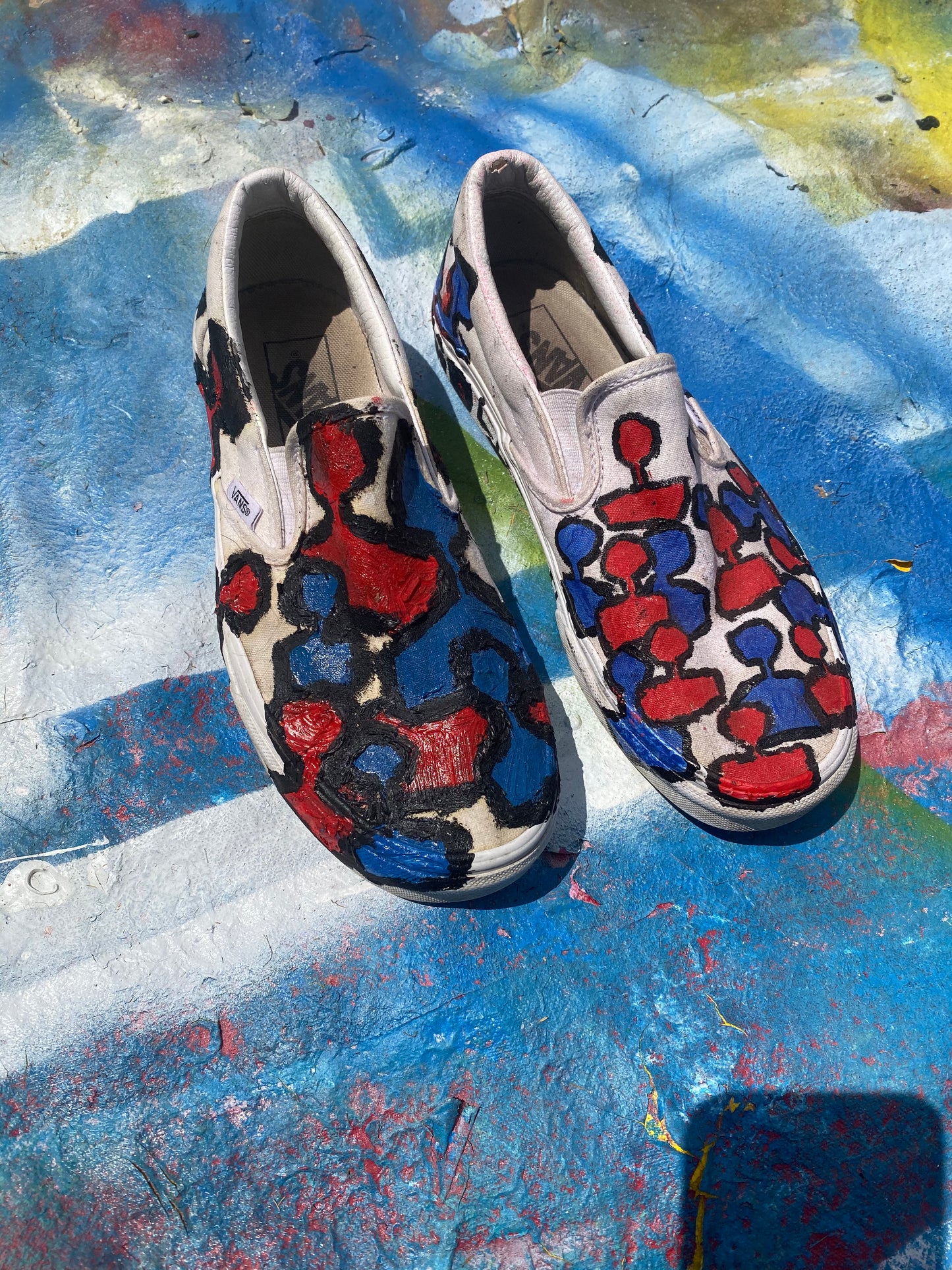 COMMUNITY: ORGANIZING VANS