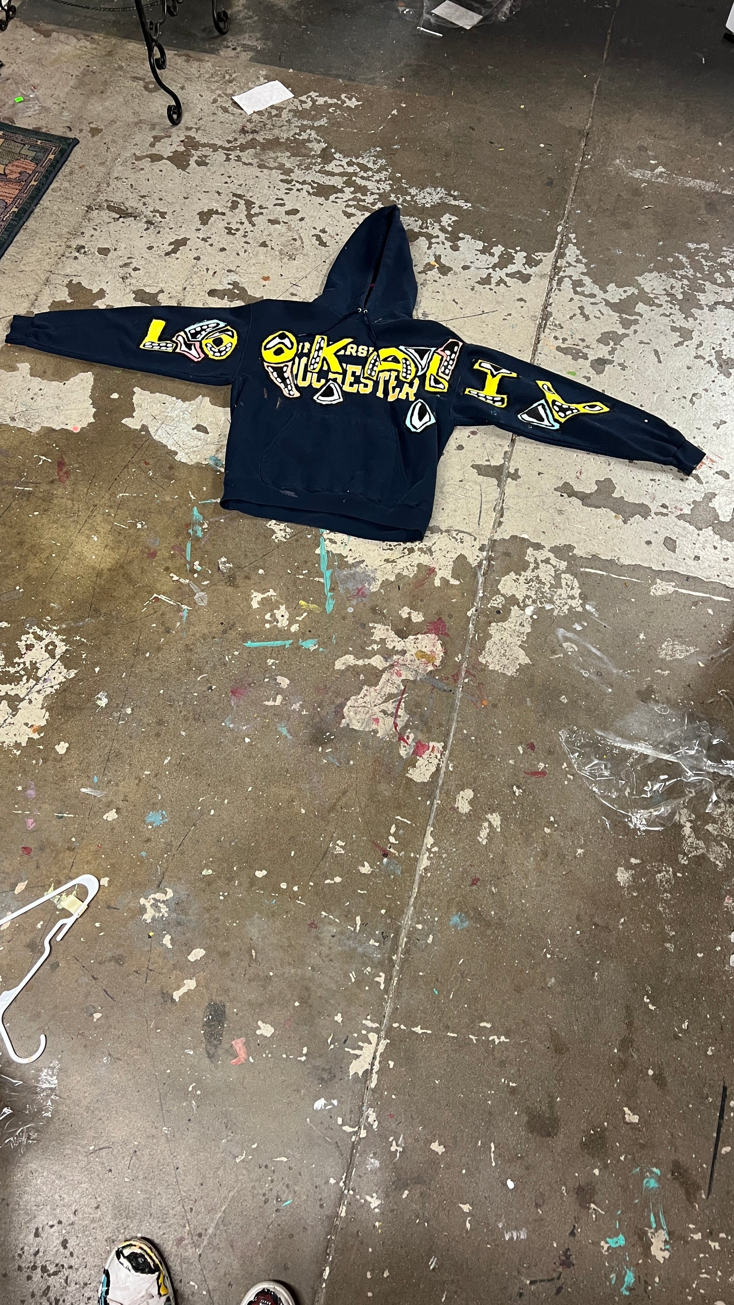 LOOK ALIV UNIVERSITY OF ROCHESTER HOODIE