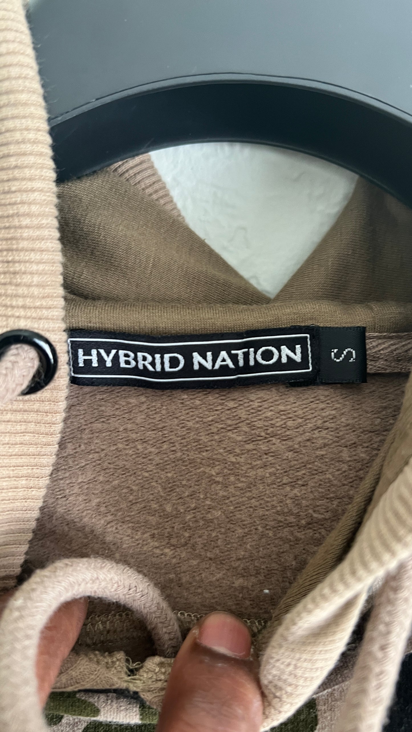 Camo Crop Hoodie