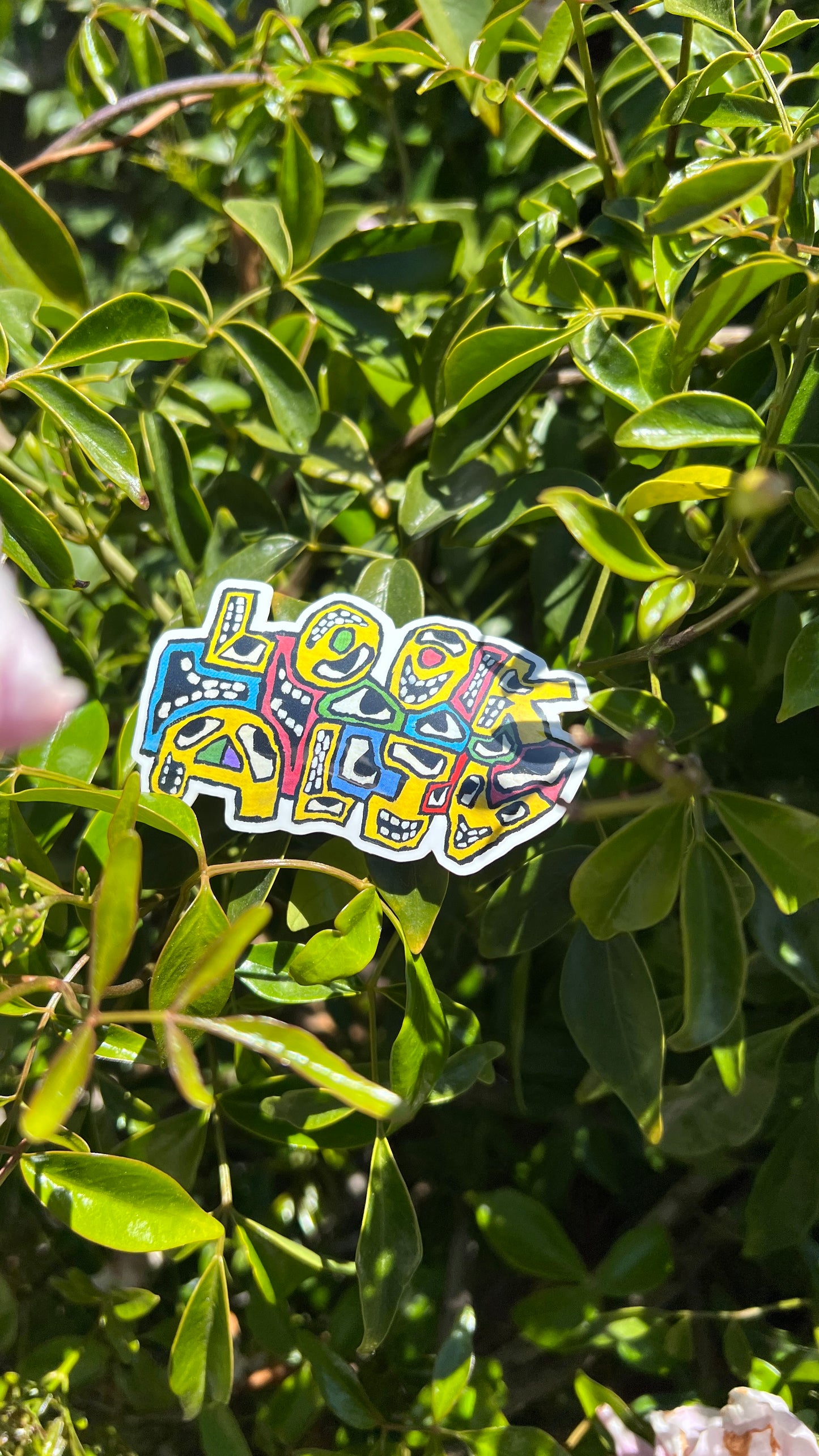 LOOK ALIV STICKER