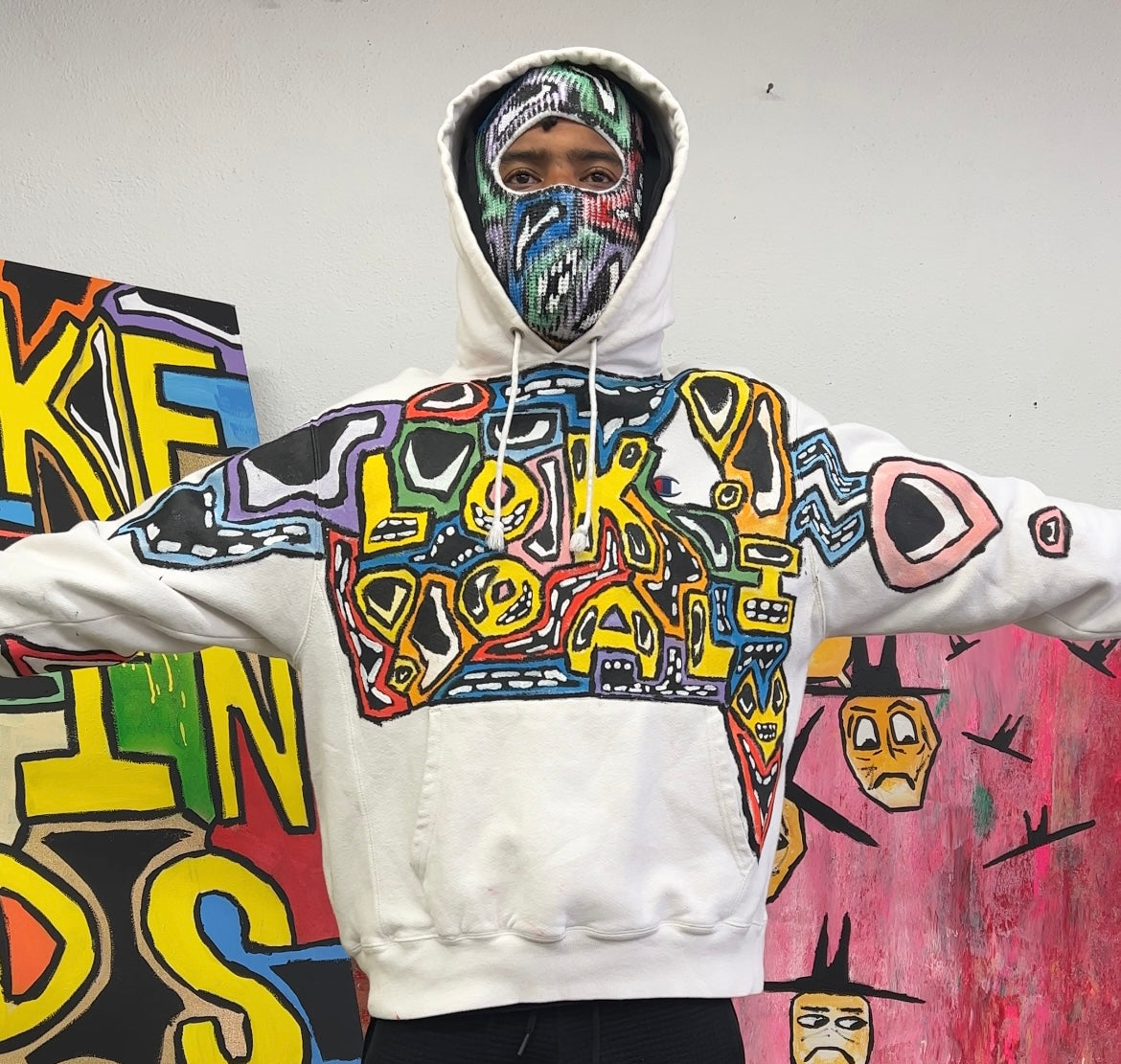 LOOK ALIV CHAMPION HOODIE