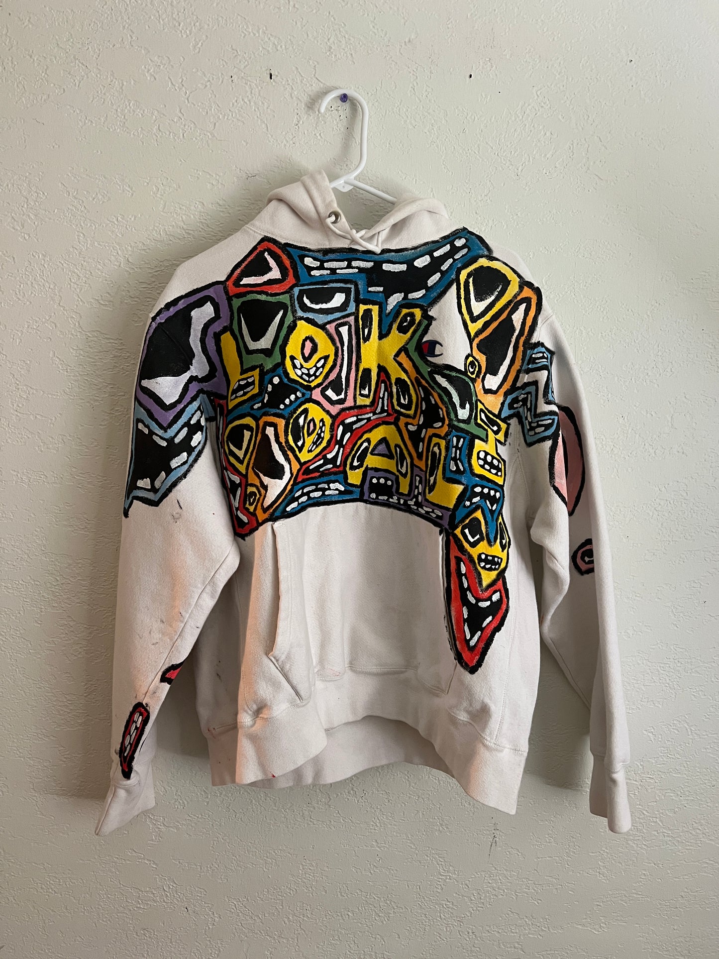 LOOK ALIV CHAMPION HOODIE