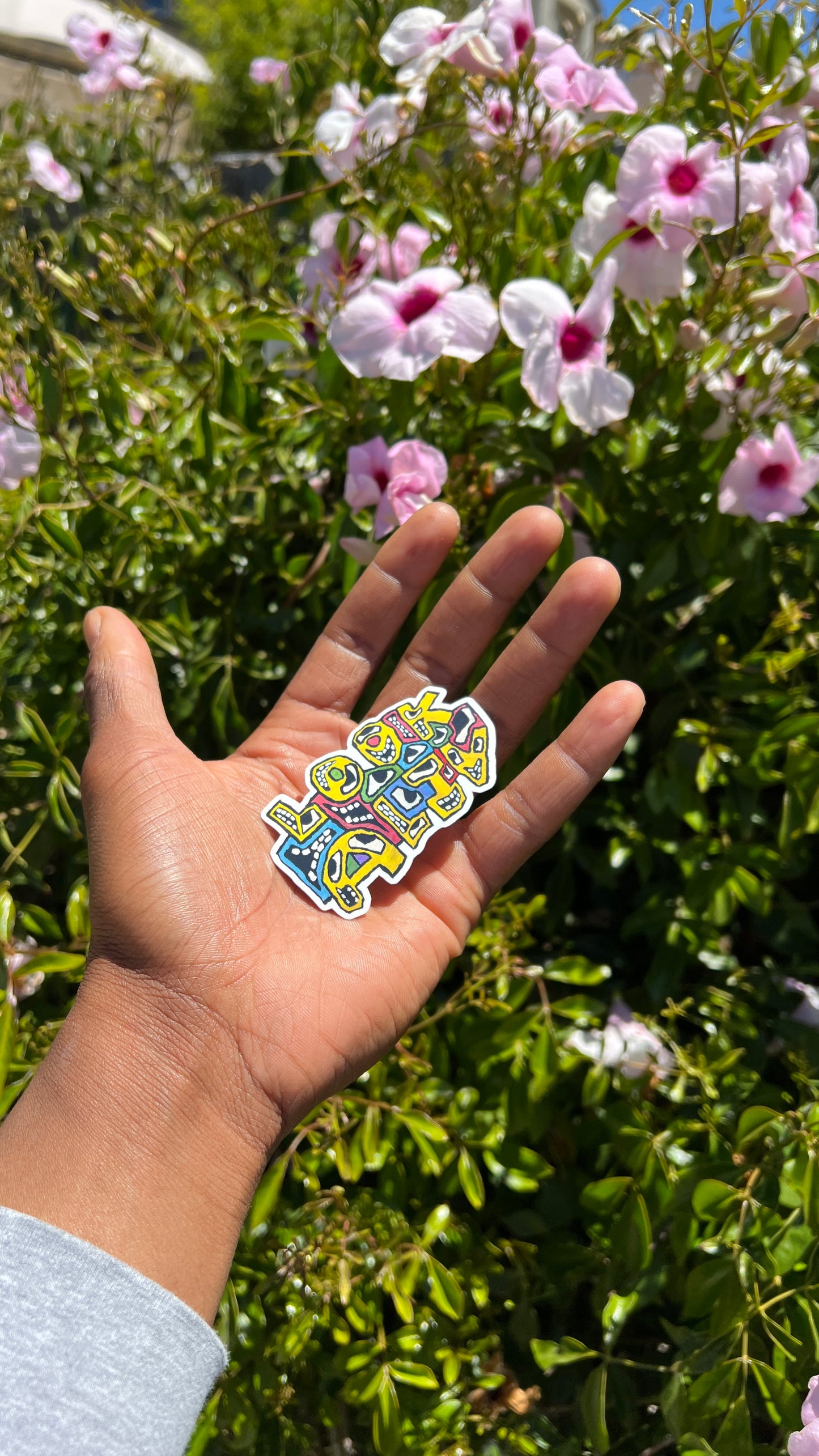 LOOK ALIV STICKER