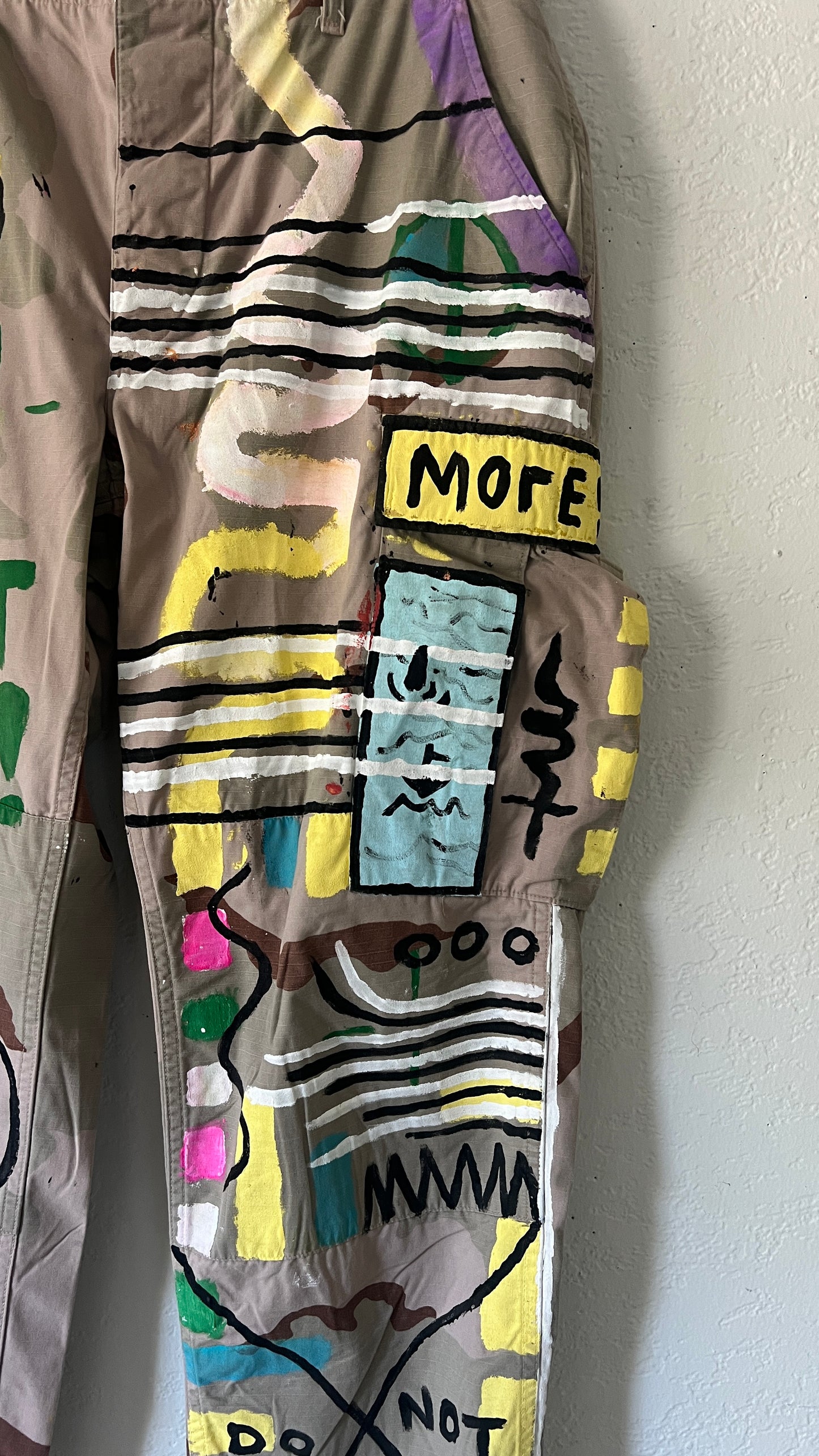 DON’T HIDE CAMO PANTS