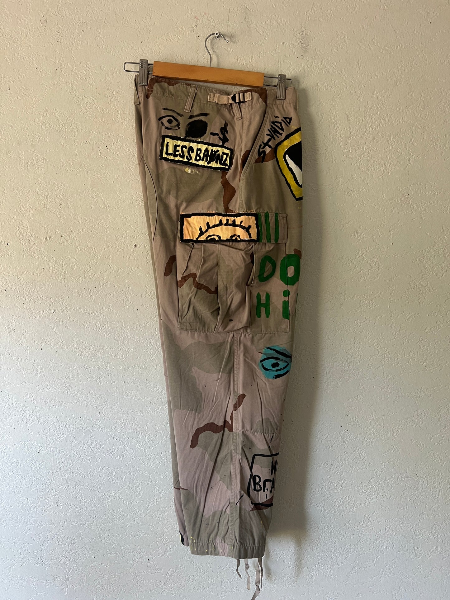 DON’T HIDE CAMO PANTS