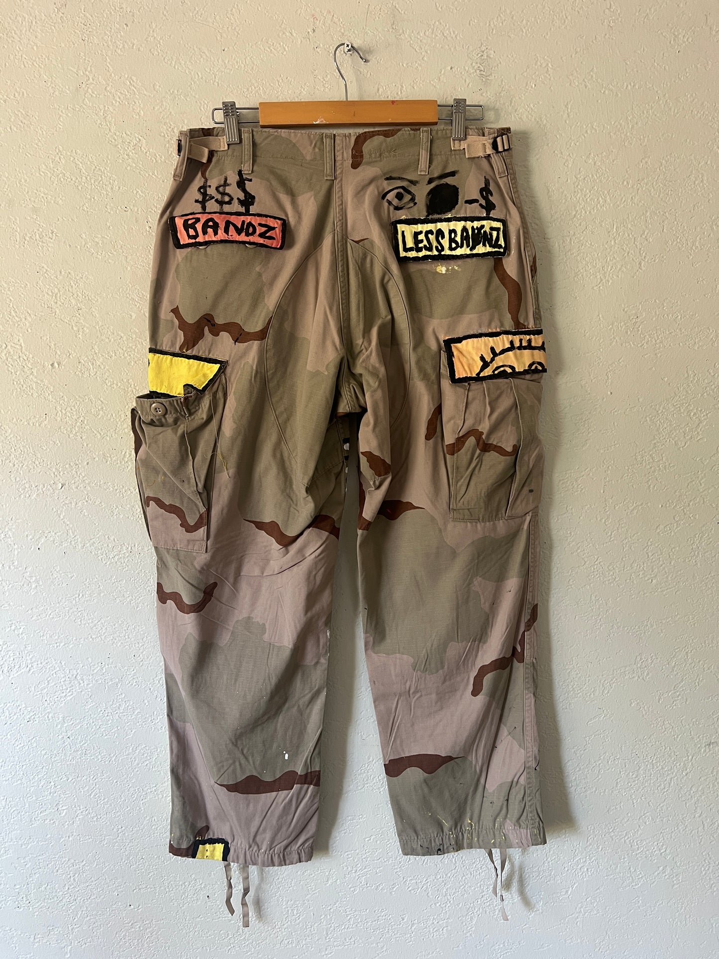 DON’T HIDE CAMO PANTS