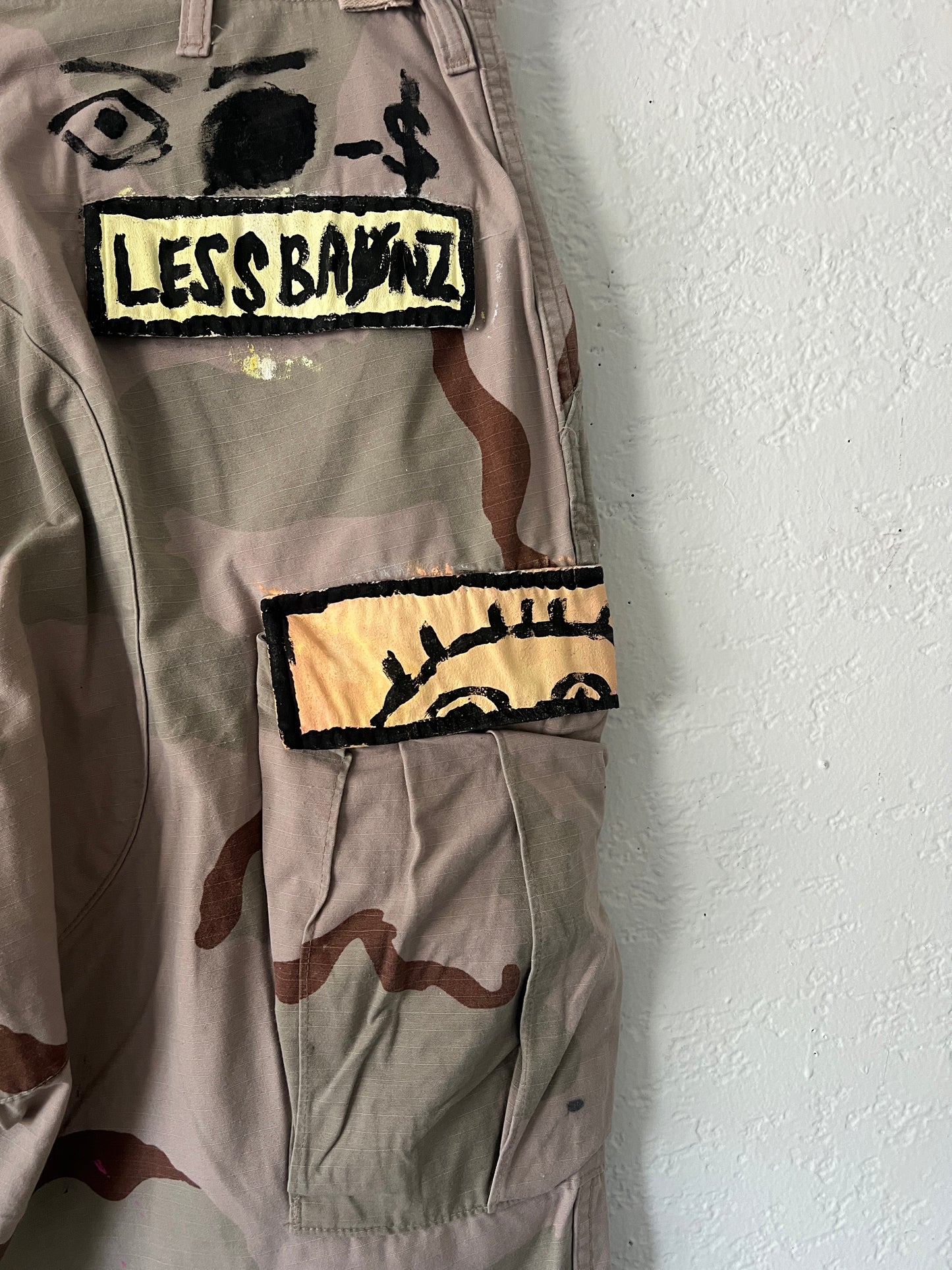 DON’T HIDE CAMO PANTS