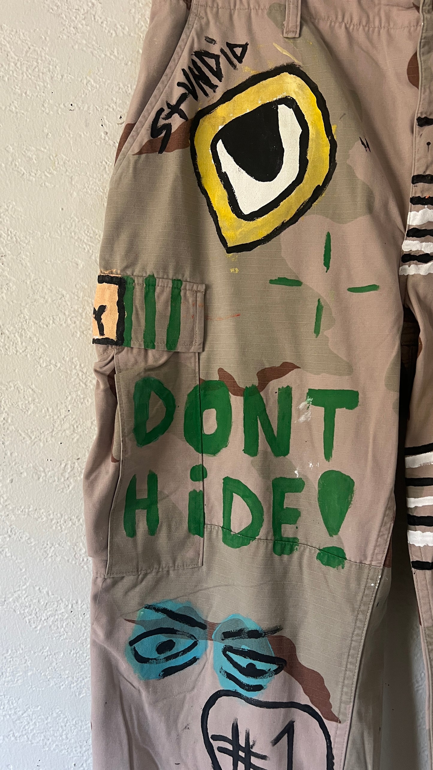 DON’T HIDE CAMO PANTS